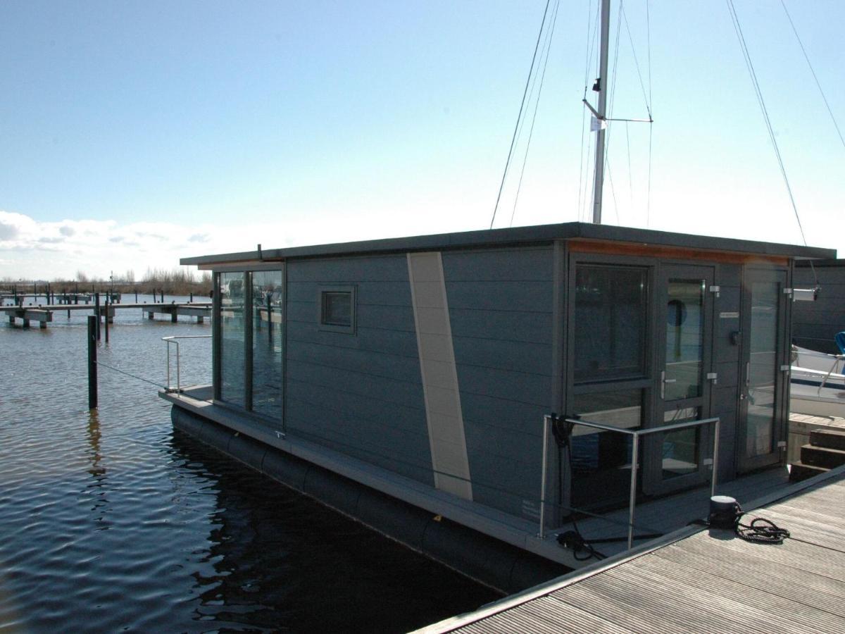 Beautiful Houseboat In The Harbour Of Volendam Near Centre Otel Dış mekan fotoğraf