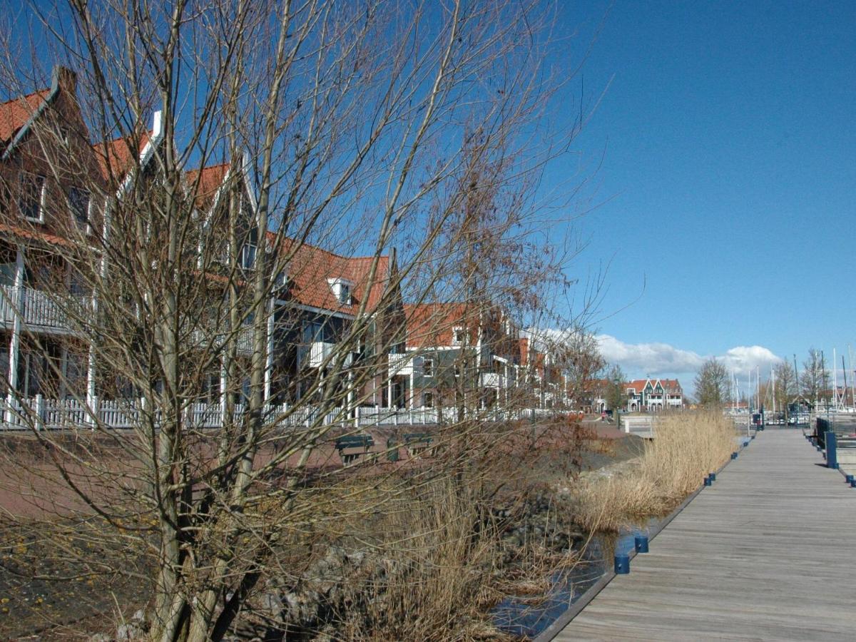 Beautiful Houseboat In The Harbour Of Volendam Near Centre Otel Dış mekan fotoğraf